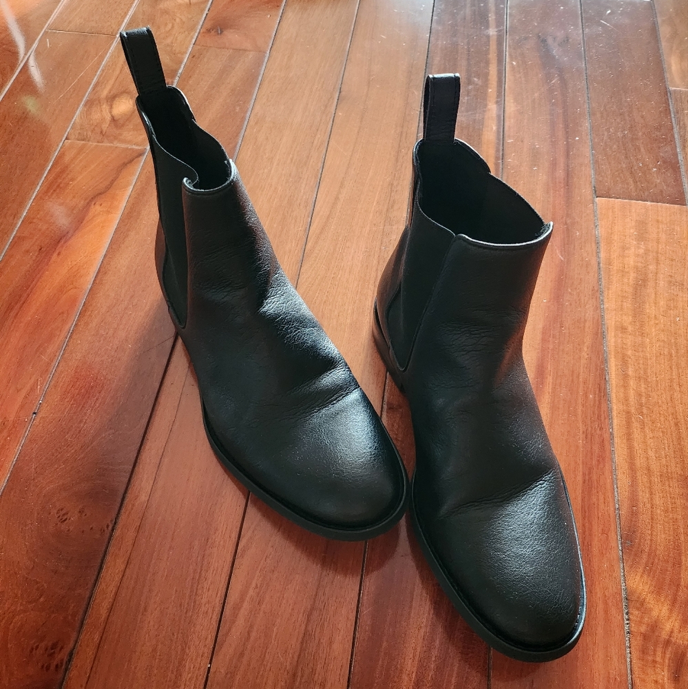 Brave Gentleman Novacas Vegan Chelsea Boots